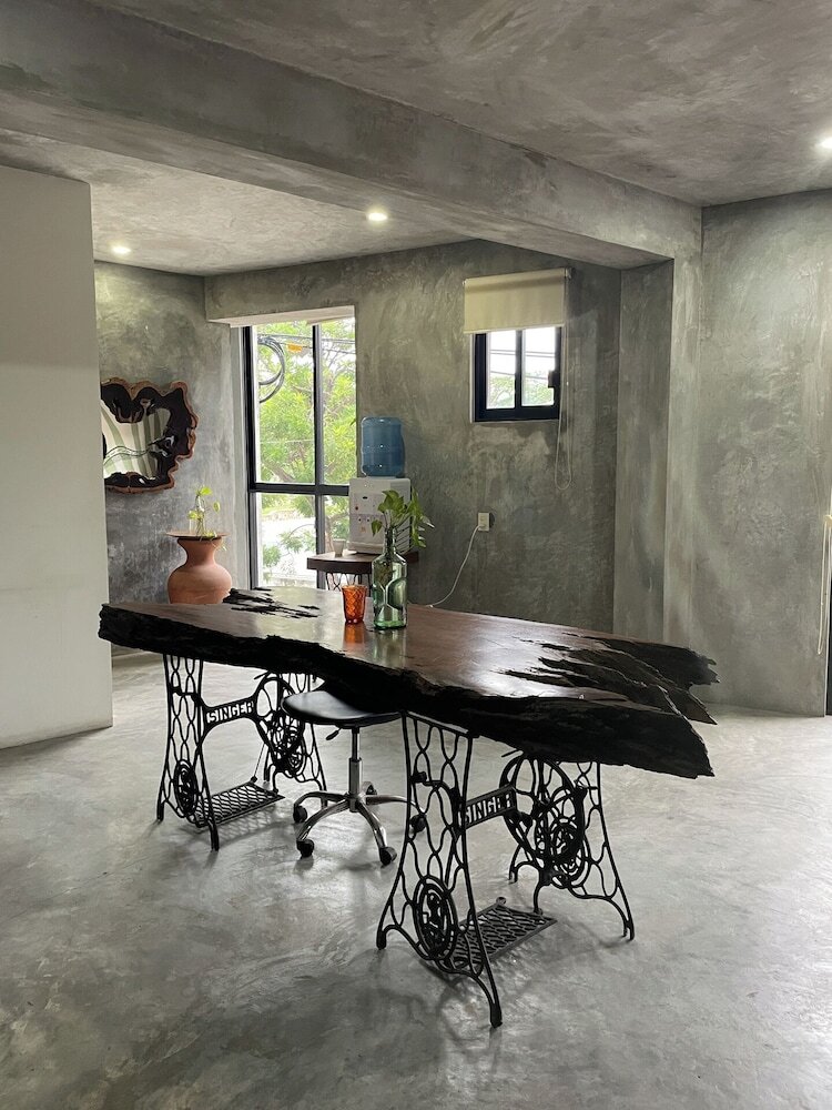 Madre Tierra Hotel & Coworking & Hostal