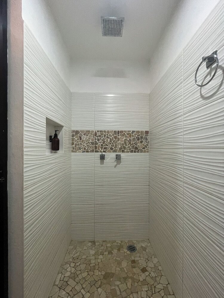 Madre Tierra Hotel & Coworking & Hostal