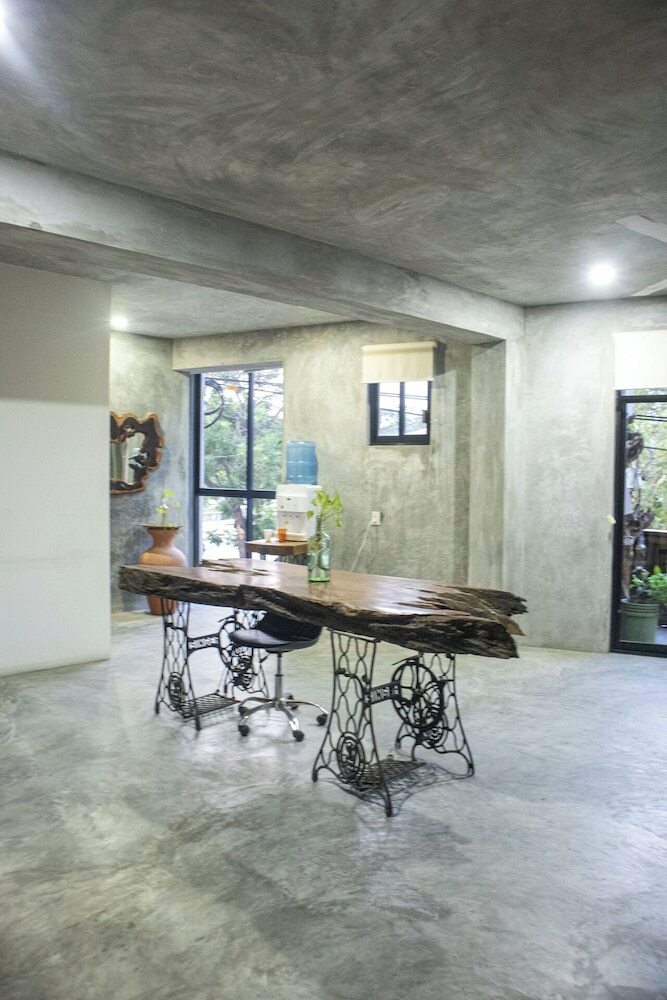 Madre Tierra Hotel & Coworking & Hostal