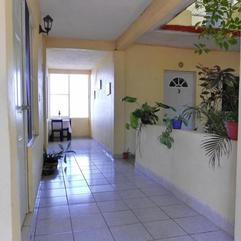 Hotel La Caba�a Del Lago