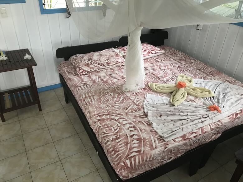Hotel Litia Sini Beach Fales