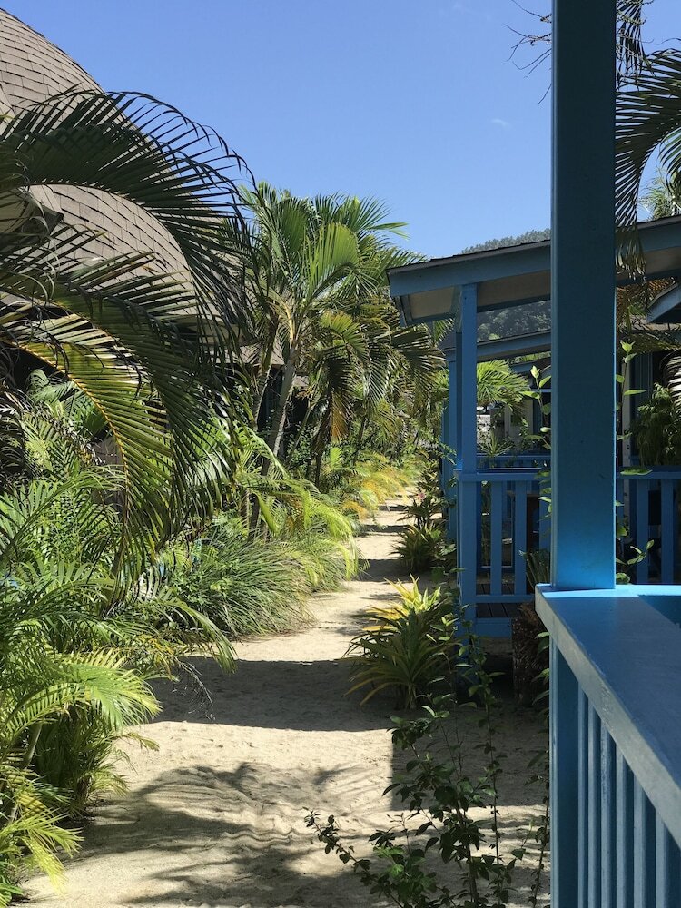 Hotel Litia Sini Beach Fales