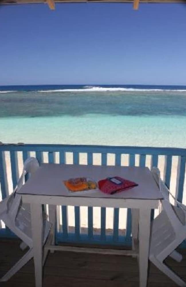 Hotel Litia Sini Beach Fales
