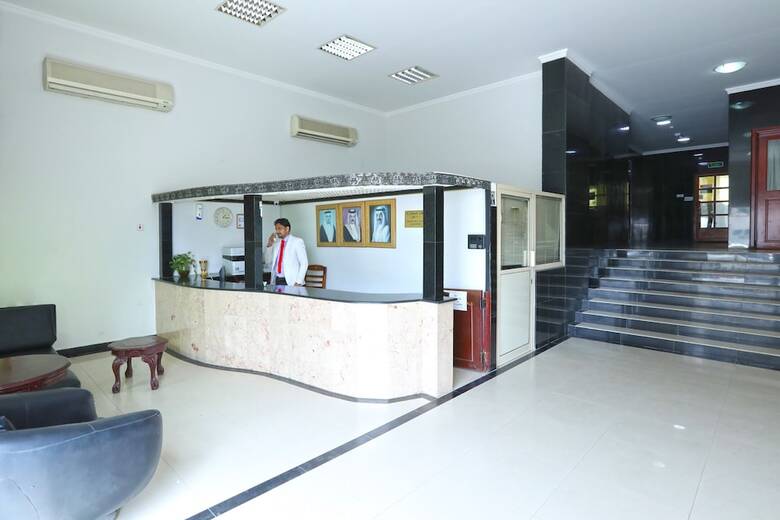Aparthotel Oyo 117 Al Jabriya Suites