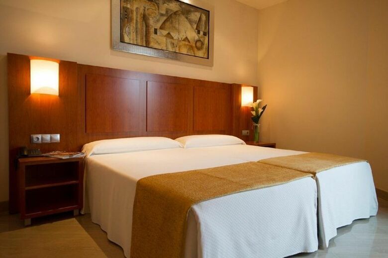Hotel Leflet Valme