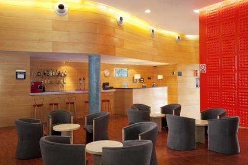 Hotel Holiday Inn Express Molins De Rei