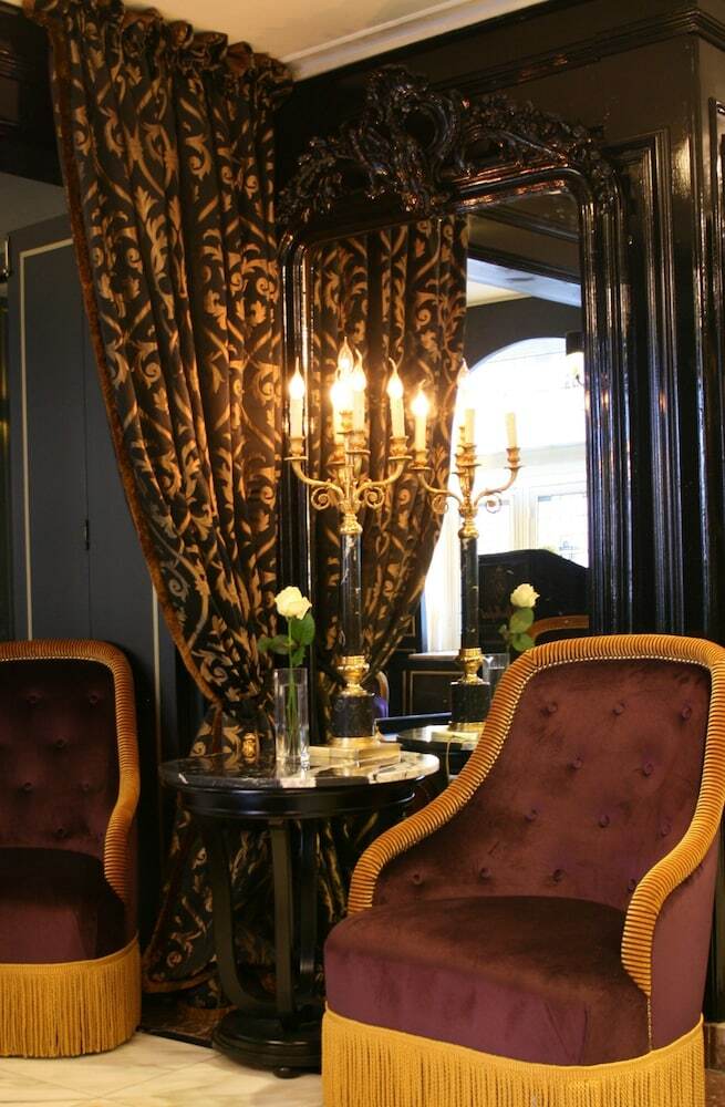 Apollofirst Boutique Hotel