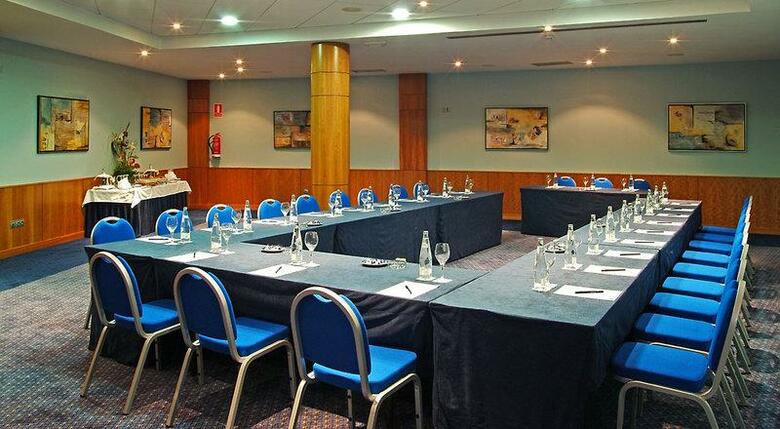 Hotel V�rtice Indalo Almer�a