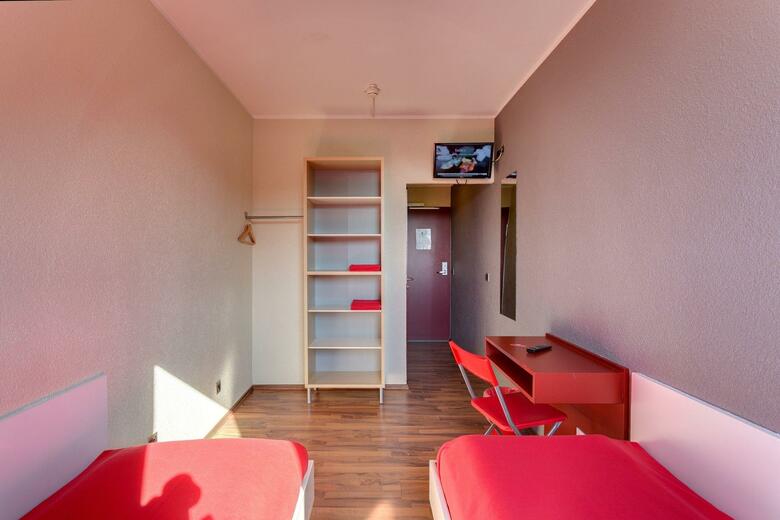 Meininger Hotel K�ln City Center