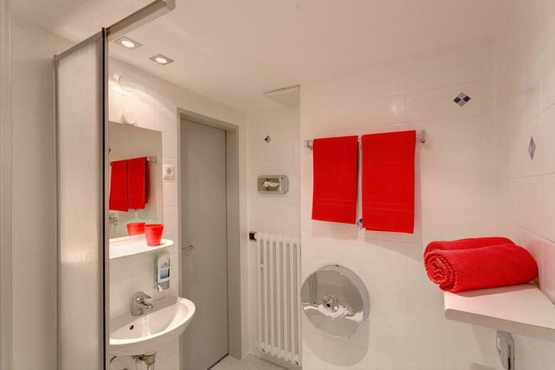 Meininger Hotel K�ln City Center