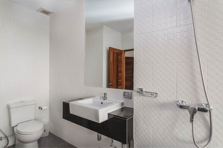 Hotel Condo In Karon In Chic Condo - Unit B707
