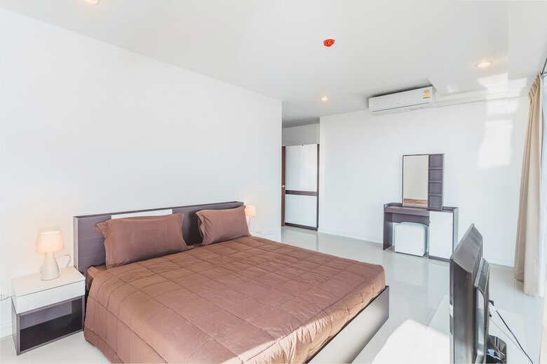 Hotel Condo In Karon In Chic Condo - Unit B708