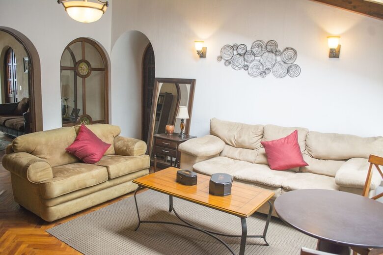 Bed & Breakfast Hotel Casa Nola