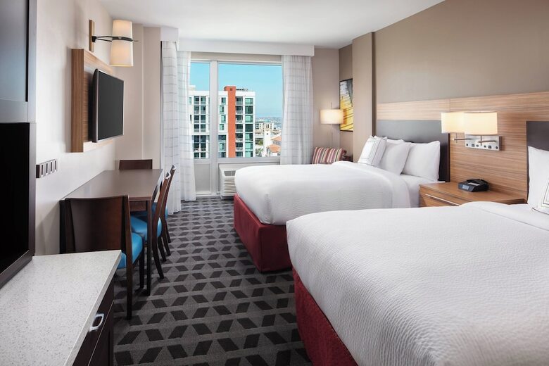 Hotel Towneplace Suites By Marriott San Diego Downtown
