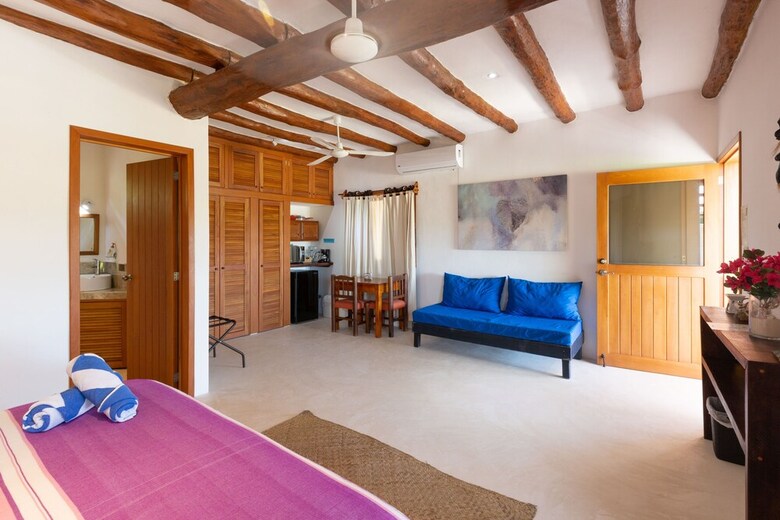 Apartamentos La Casa Del Alux - Adults Only