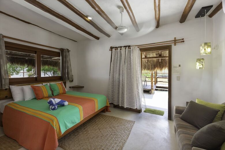 Apartamentos La Casa Del Alux - Adults Only