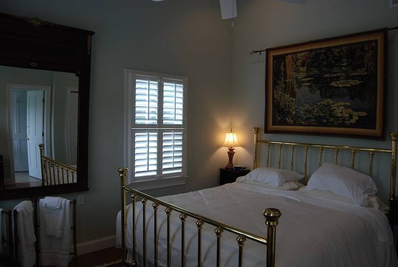 The Colonels B&B And Inn