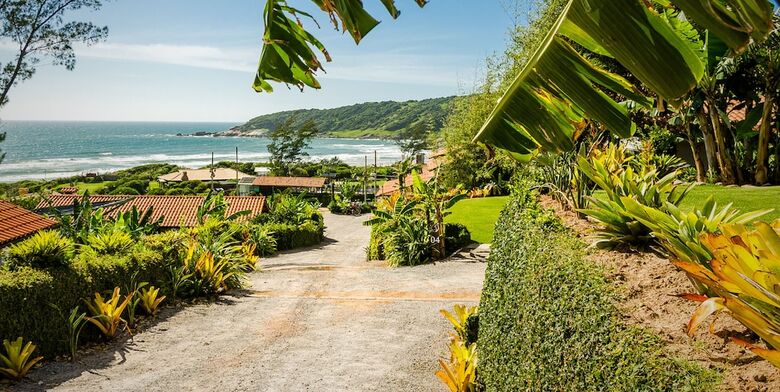 Village Praia Do Rosa