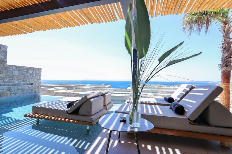 Tropicana Hotel , Suites & Villas Mykonos