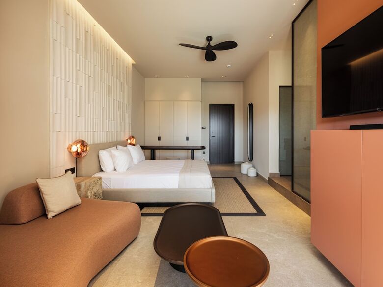 Tropicana Hotel , Suites & Villas Mykonos