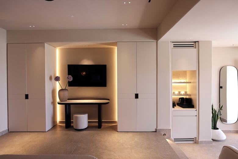 Tropicana Hotel , Suites & Villas Mykonos