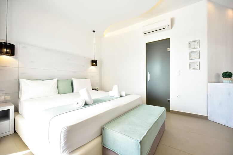 Tropicana Hotel , Suites & Villas Mykonos