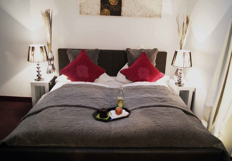 Plenus Hotel