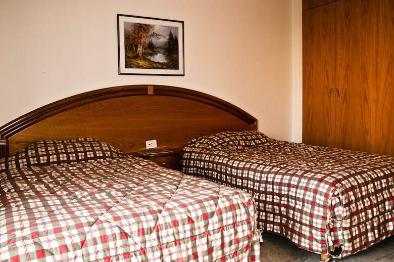 Aparthotel White House Apartments