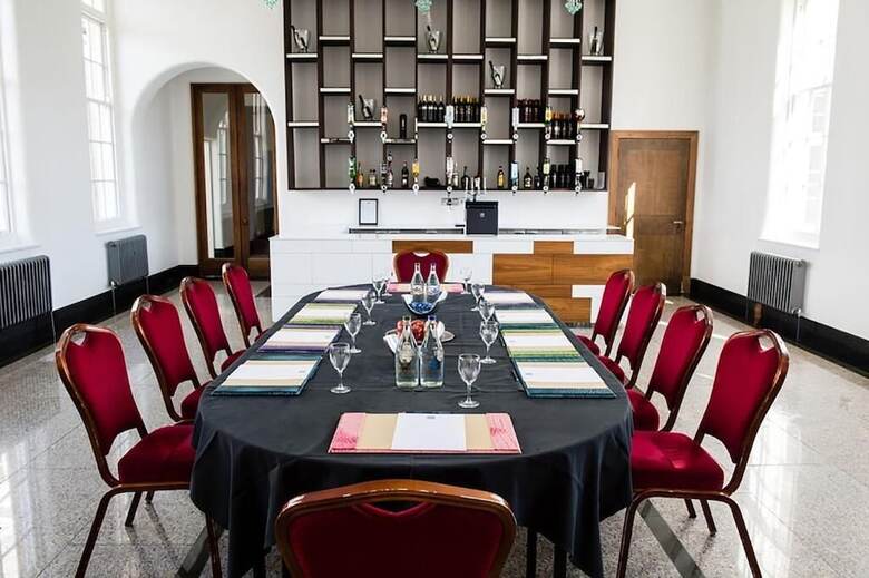 Leverhulme Hotel