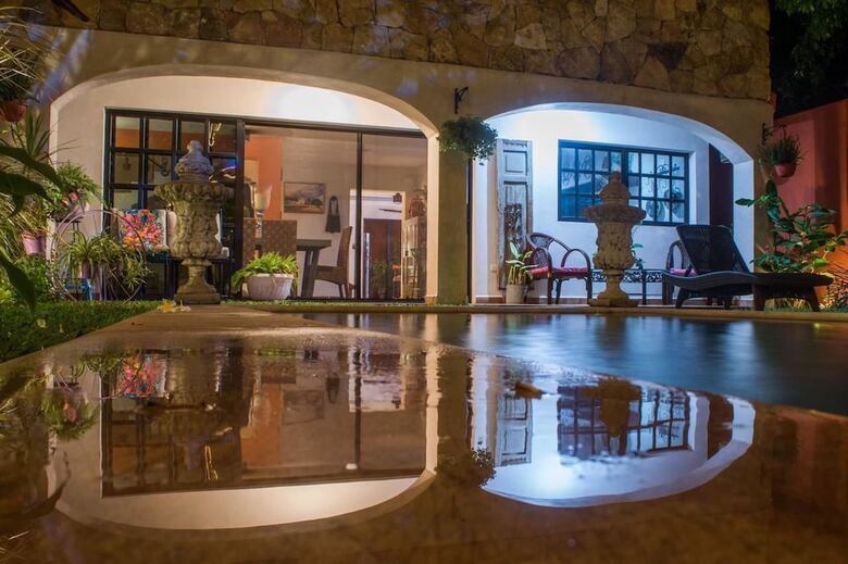 Bed & Breakfast Hotel Boutique Casa Flor De Mayo