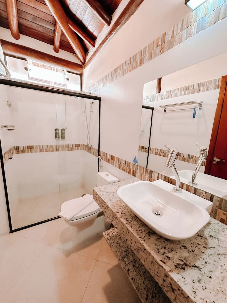 Abric� Beach Hotel