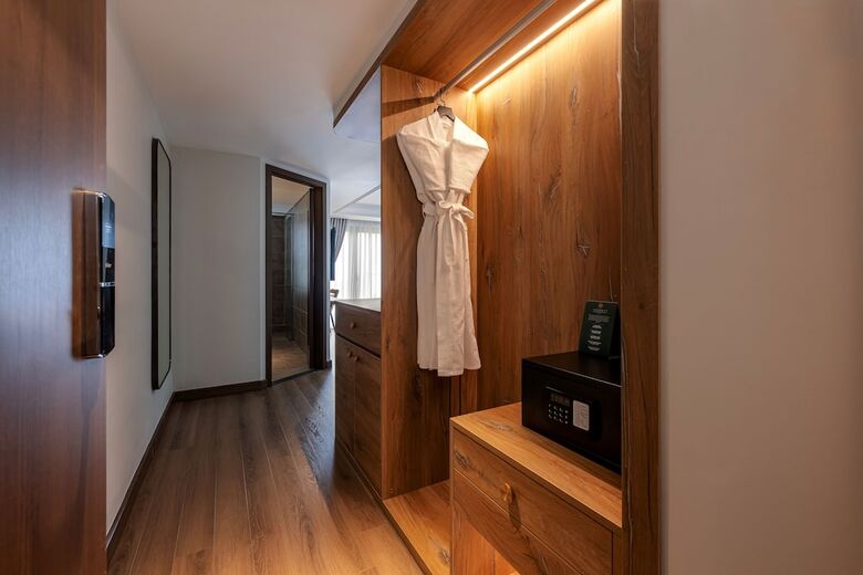 Hotel La Siesta Classic Hang Thung