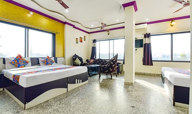 Hotel Fabexpress Relax Inn I
