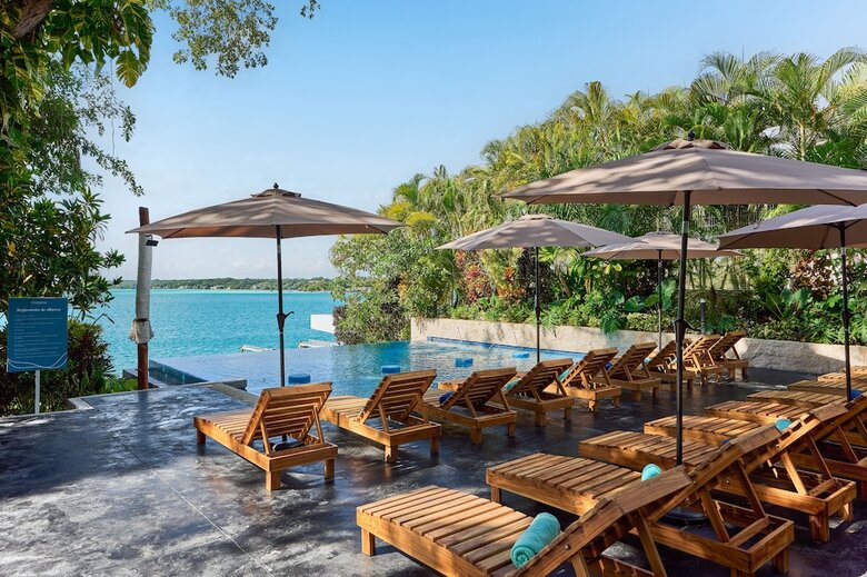 Cristalino Lagoon Front Hotel Restaurant & Spa