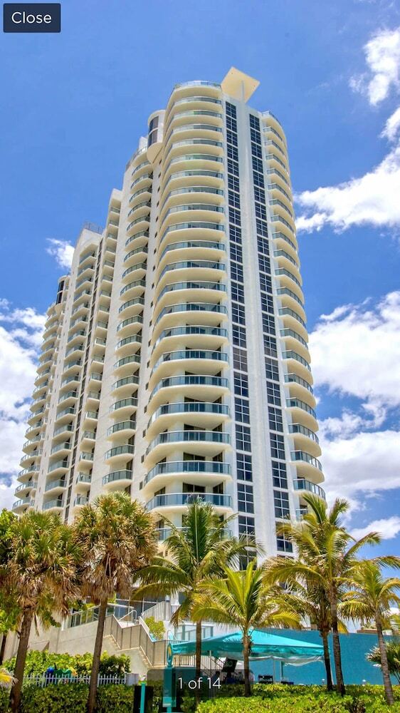 Aparthotel Marenas Beach Resort