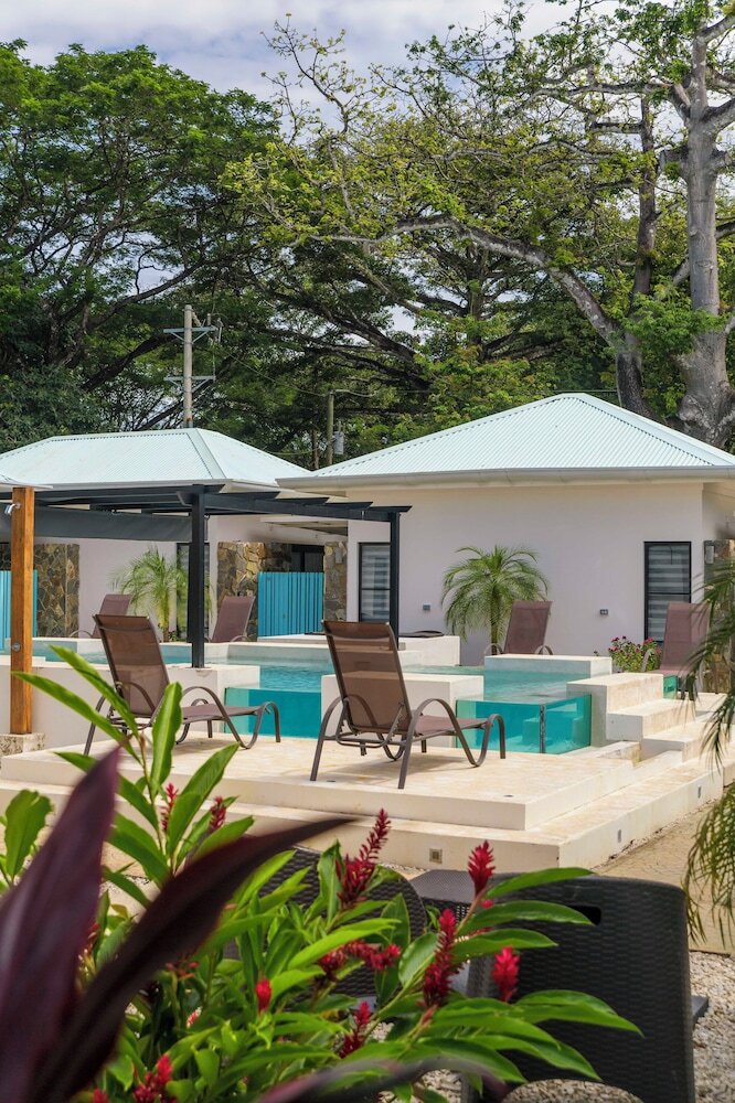 Villas Vr Beachwalk Avellanas