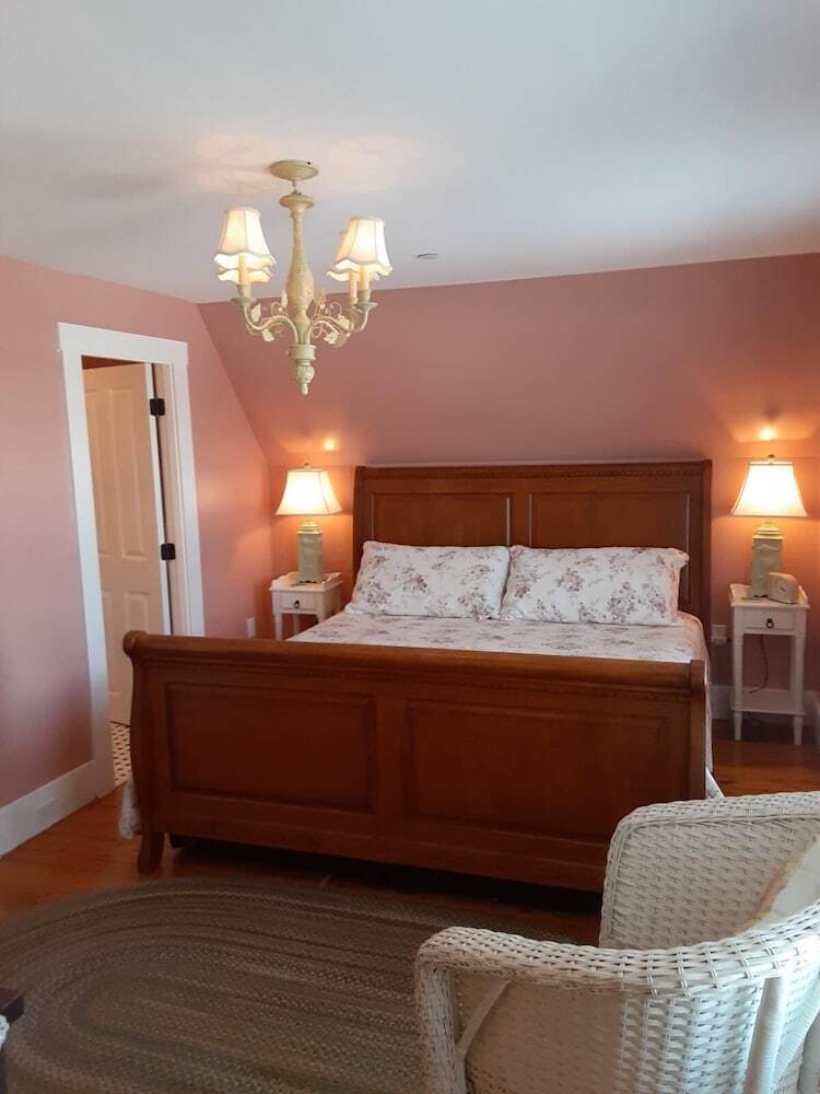 Bittersweet Bed And Breakfast