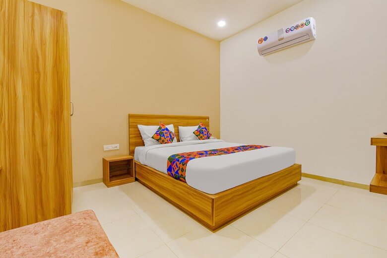 Fabhotel Prime Oxus