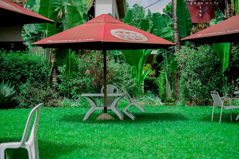 Aparthotel Nyumbani Downtown Cottages