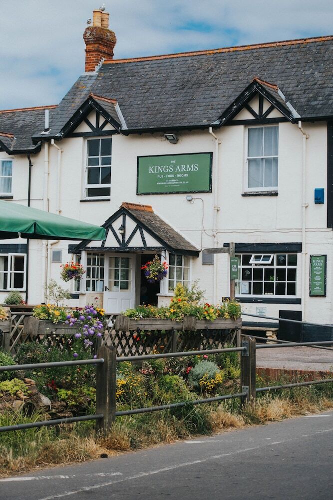 Bed & Breakfast Kings Arms Otterton