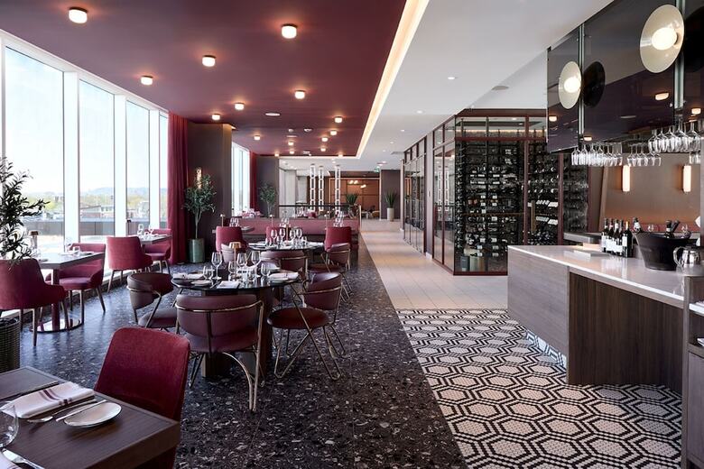 Hotel Courtyard By Marriott Montreal Laval
