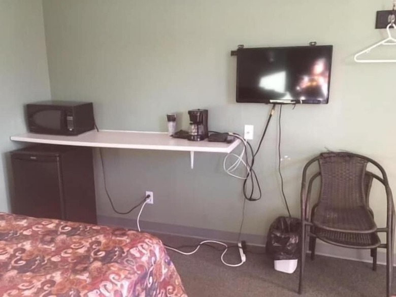 Modern Motel