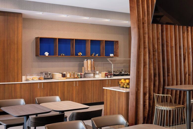 Hotel Springhill Suites By Marriott Detroit Sterling Heights