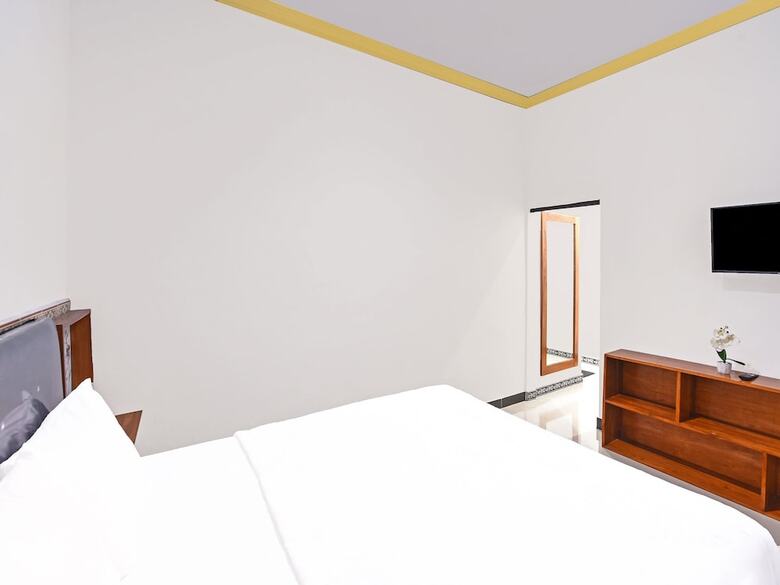 Hotel O Homestay Antara
