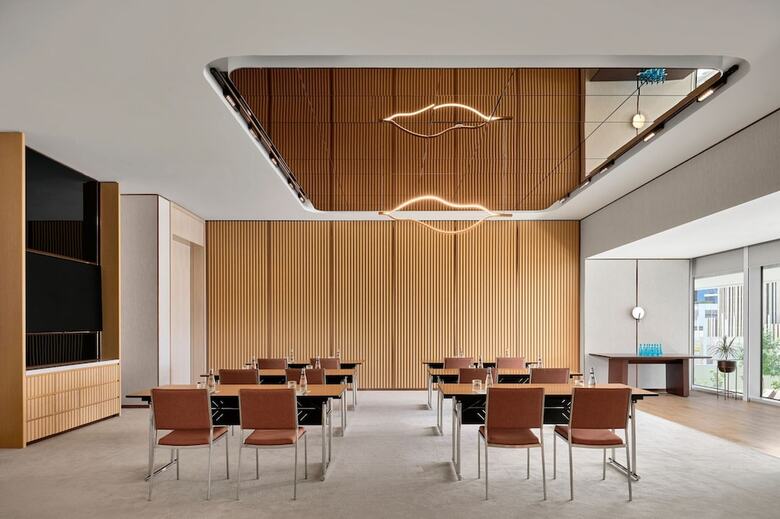 Hotel W Dubai - Mina Seyahi