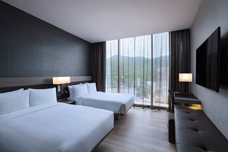 AC Hotel By Marriott Monterrey Valle.