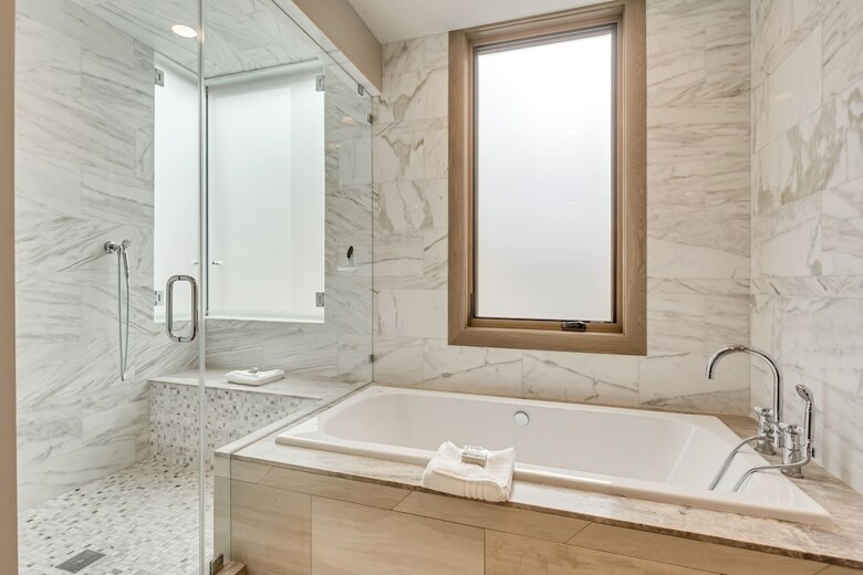 Aparthotel Platinum Two Bedroom 2 Apartment Hotel By Redawning