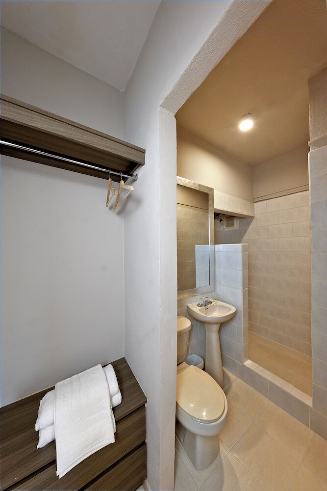 Hotel Mont Caribe Guesthouse