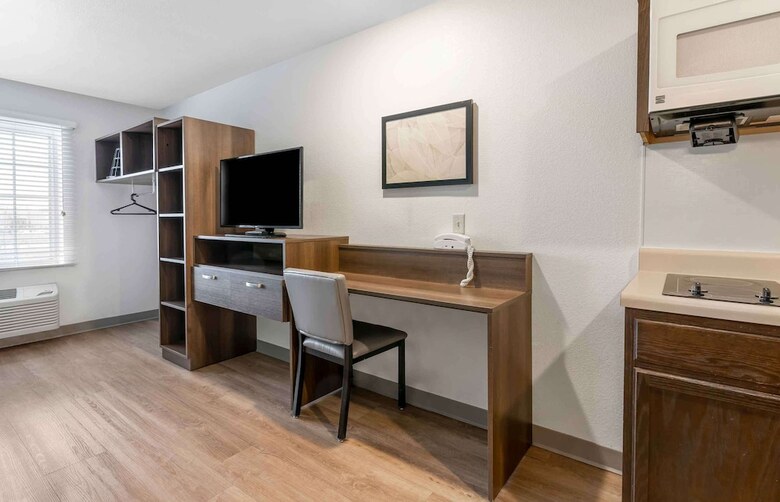 Hotel Extended Stay America Select Suites - Tampa - Northeast