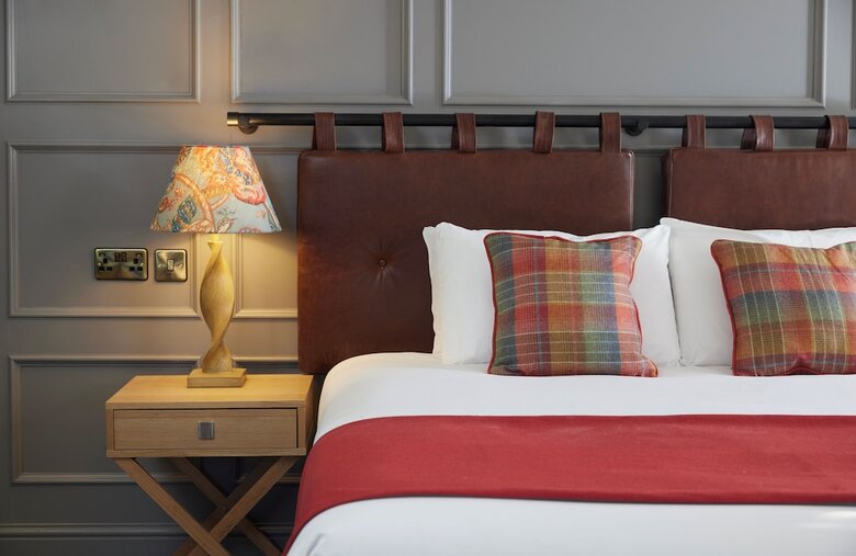 Castle Hotel By Chef And Brewer Collection